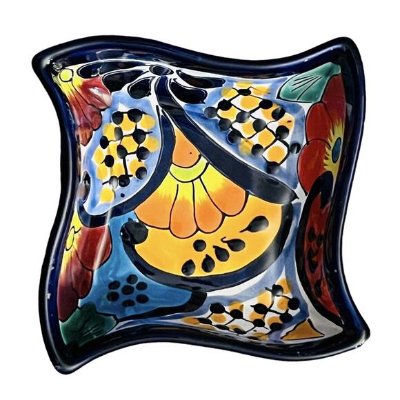 TALAVERA Other - Talavera Enchanted Mexican Pottery Square Blue Floral Small Wavy 7” inch